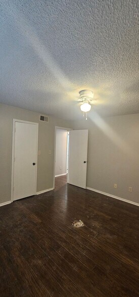 Building Photo - 8793 W 106th Ter