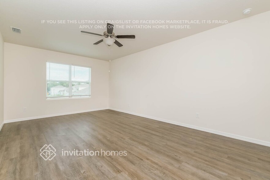 Building Photo - 7850 Harbor Moor Dr