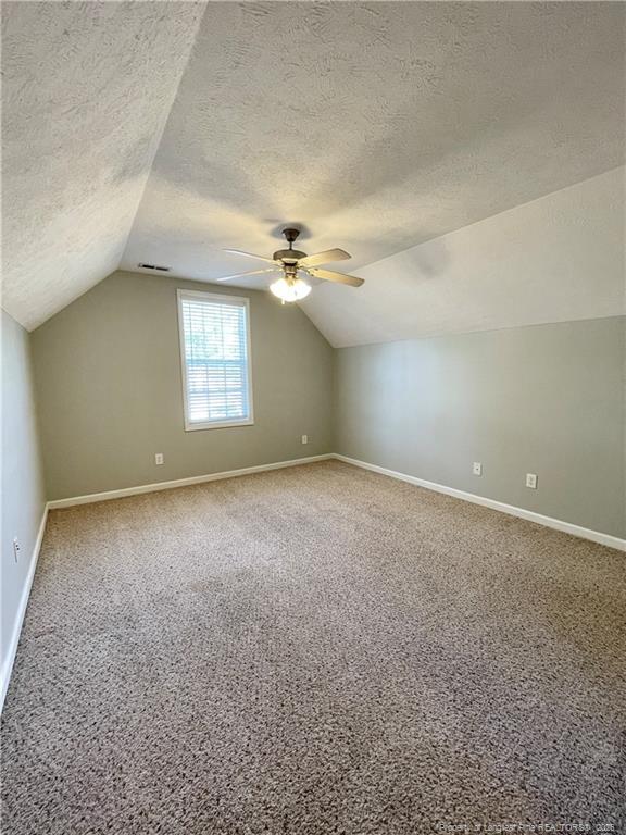 Building Photo - 11 Richmond Park Dr