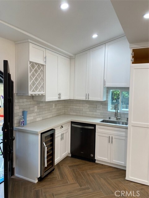 Building Photo - 3104 Hollydale Dr