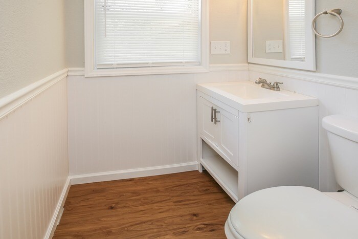 Building Photo - 1016 Wellspring Dr