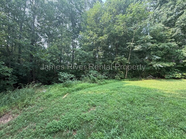 Building Photo - 14109 Red House Rd
