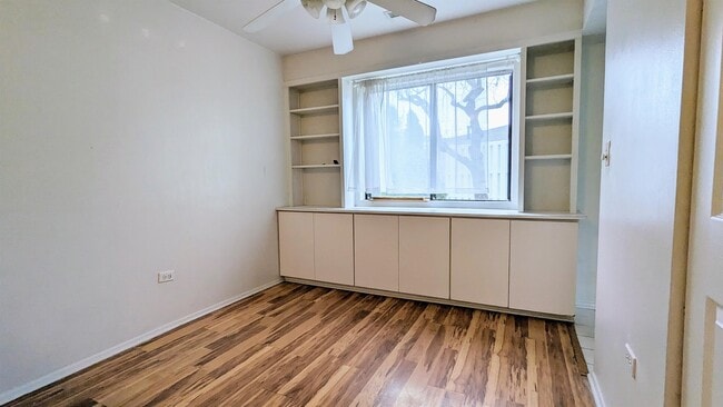 Building Photo - 791 Barnaby Pl