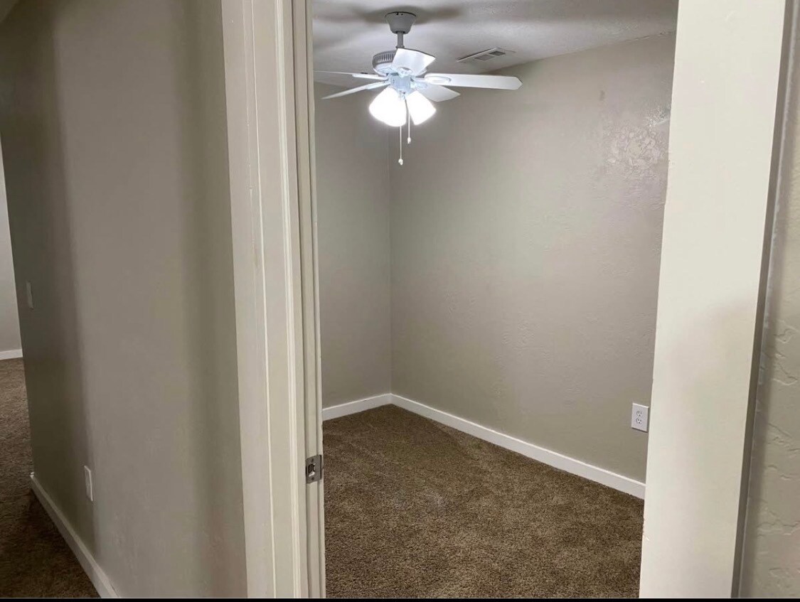 Building Photo - 4775 Home Run Aly