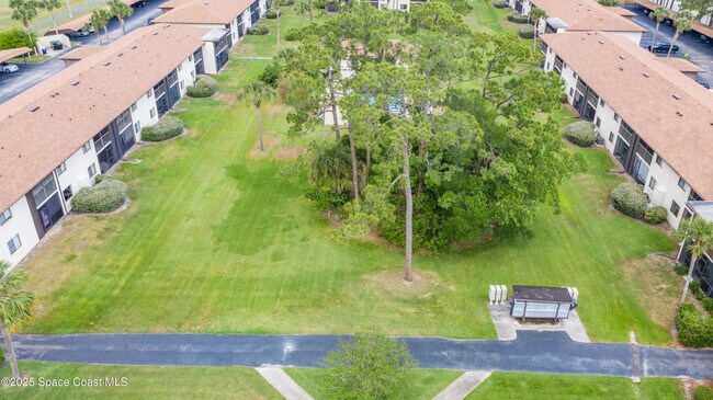 Building Photo - 1515 Huntington Ln