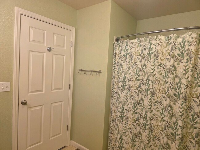 Building Photo - 3671 Sandstone Dr