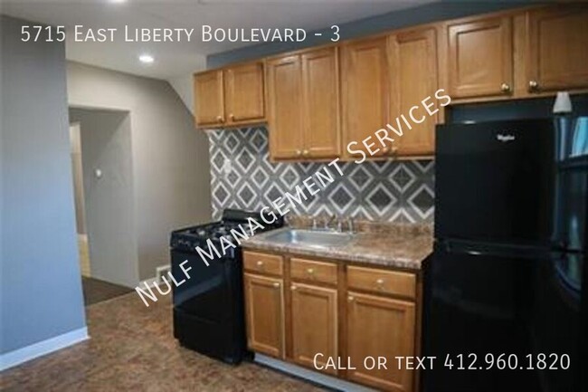 Primary Photo - 1 bed, 1 bath apartment in East Liberty