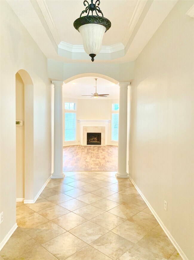 Building Photo - 12314 Aspen Ln