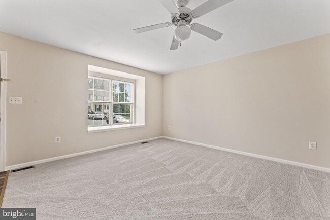 Building Photo - 209 Ilona Ct