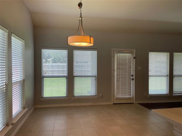 Building Photo - 1208 Lazy Ln