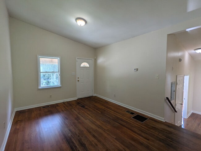 Building Photo - 1615 Abner Terrace NW
