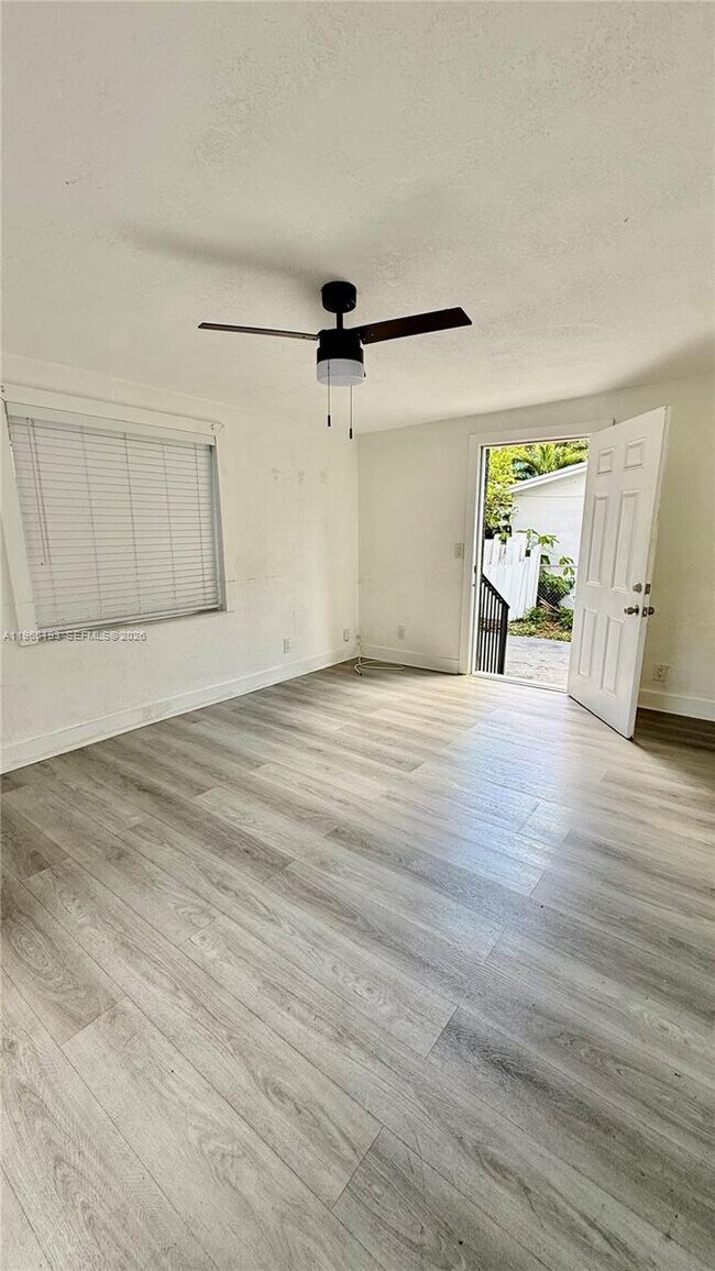 Building Photo - 2238 NW 5th St