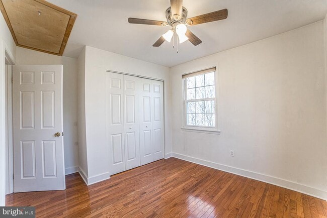 Building Photo - 3337 Contessa Ct