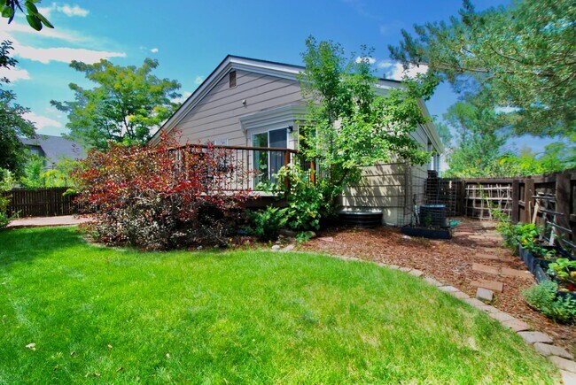Building Photo - 1354 Avgare Way