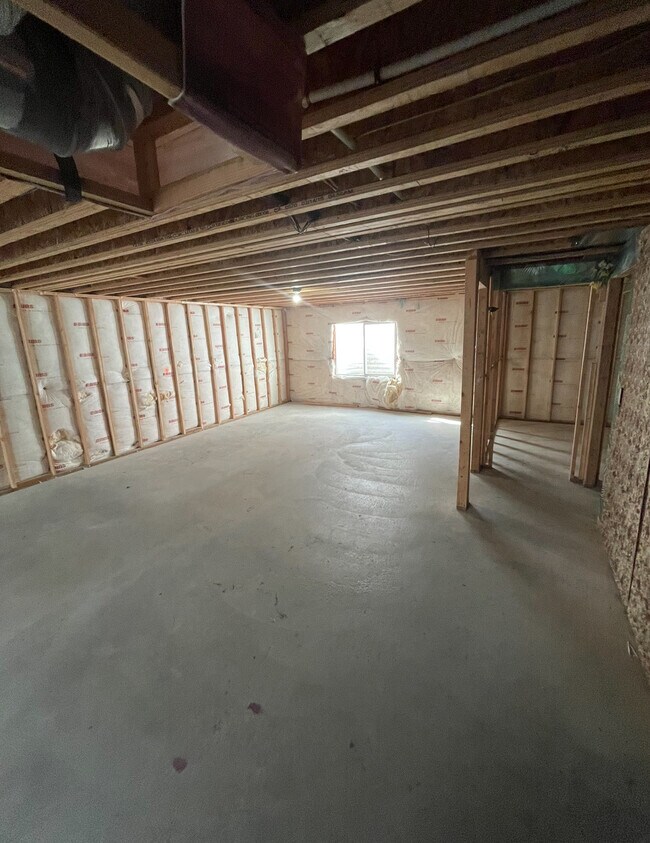 Building Photo - 3947 W 1750 N