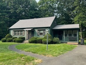 Building Photo - 293 Birch Bluffs Dr
