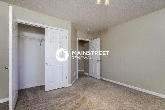 Building Photo - 3 Bedroom Pet-Friendly Home in Winston-Salem, NC with Main Street Renewal