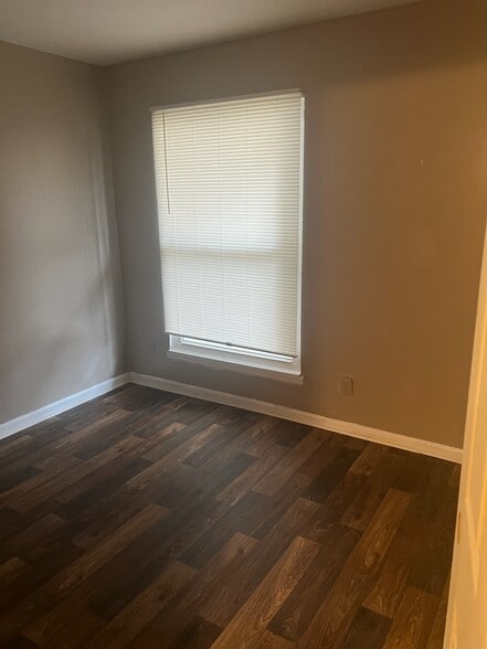 Building Photo - 2311 Bermuda Run Ct