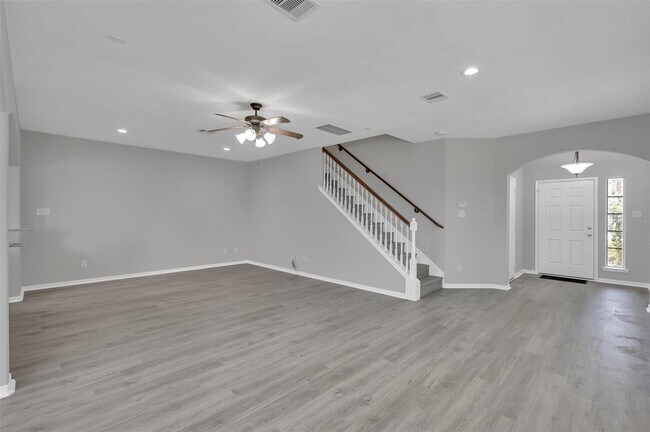 Building Photo - 12942 Iris Garden Ln