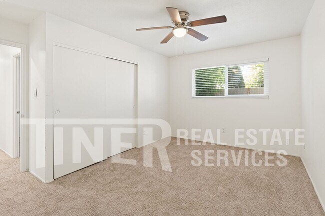 Building Photo - 8912 Lanier Way
