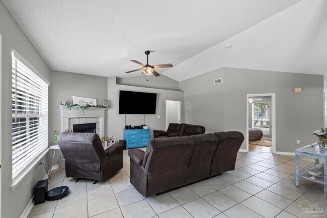 Building Photo - 8092 Hartington Dr