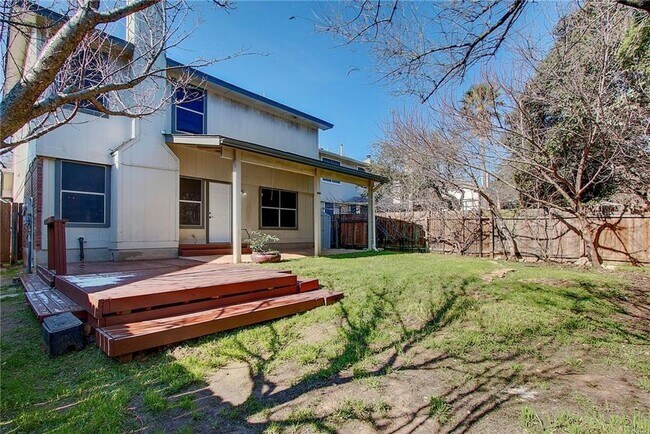 Building Photo - 7502 Montaque Dr