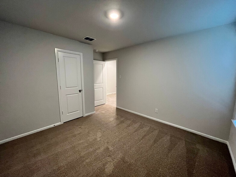 Building Photo - 5909 Silverjack Trl