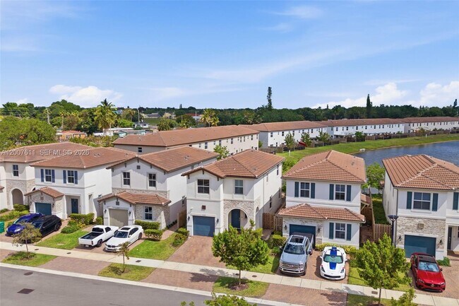 Building Photo - 2284 NW 130th St