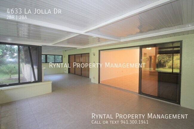 Building Photo - 4633 La Jolla Dr