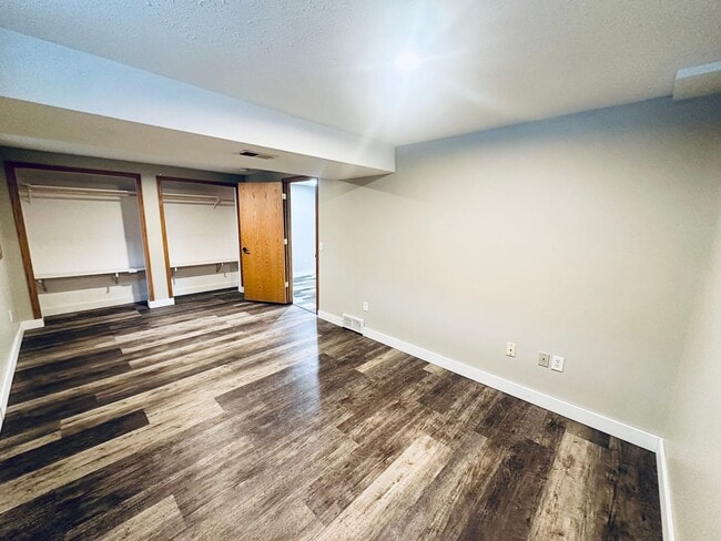 Building Photo - Gorgeous Single Family Home w/ Sundeck and Large Yard!