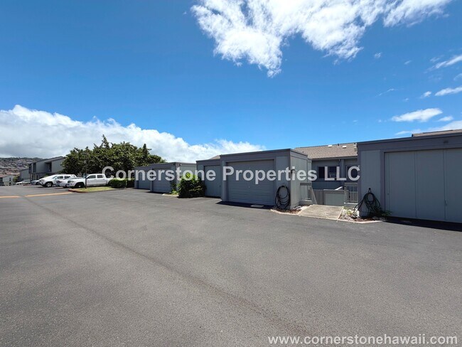 Building Photo - 98-1453-1453 Kaahumanu St