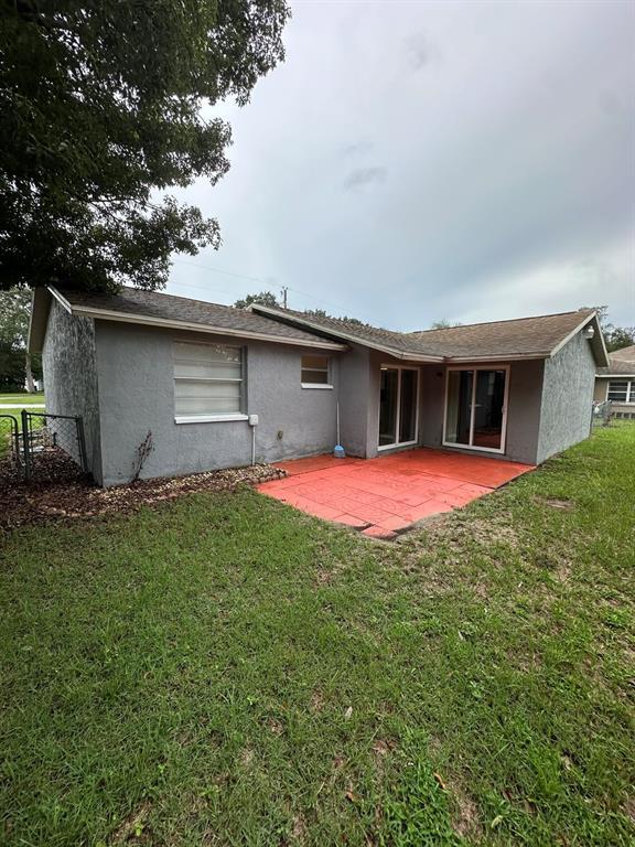 Building Photo - 1529 Larkin Rd