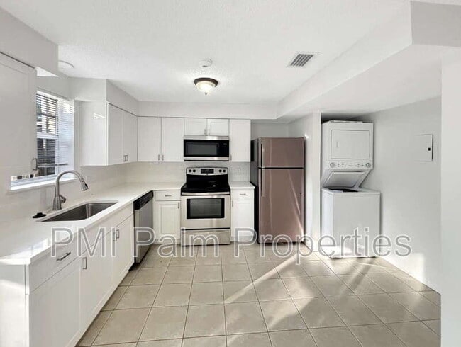 Building Photo - 304 Georgian Park Dr