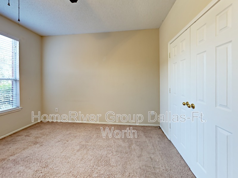Building Photo - 10613 Gleneagles Ln