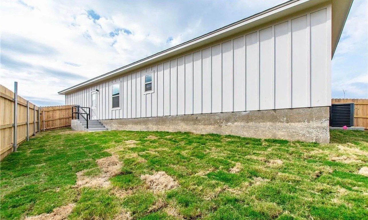Building Photo - 4014 Keller Rd