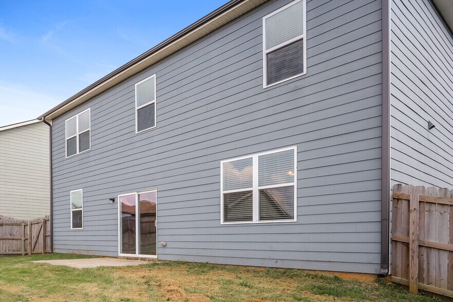 Building Photo - 429 Culloden Moor Dr