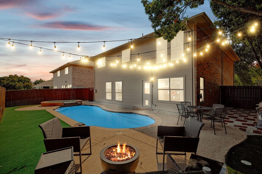Building Photo - 1000 Sagewood Ln