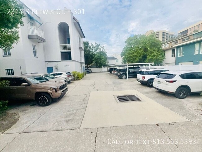 Building Photo - 2314 S Clewis Ct