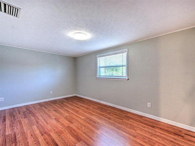 Building Photo - 4711 W San Rafael St
