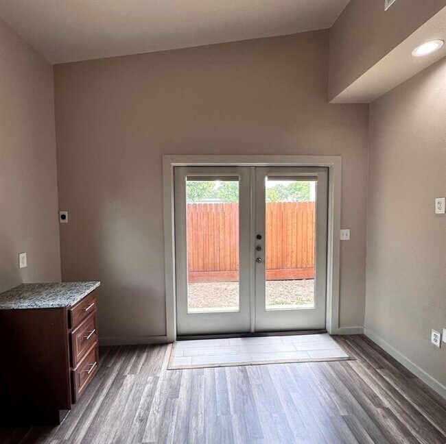 Building Photo - 6407 Hopkins Dr