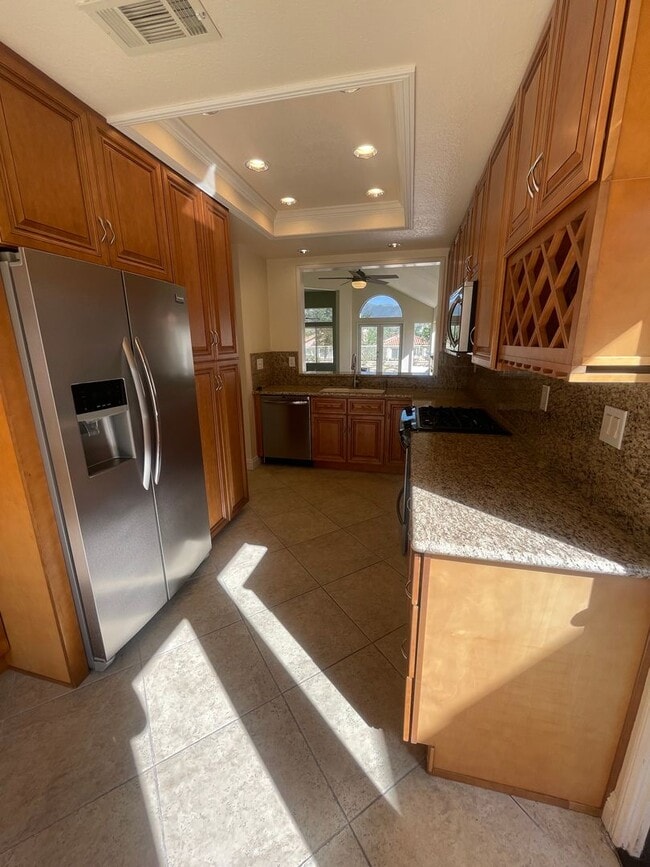 Building Photo - Spacious 2 Bed, 2 Bath House in Prestigious Coto de Caza For Rent!