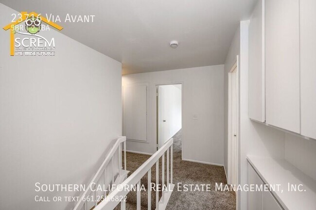 Building Photo - 23716 Vía Avant