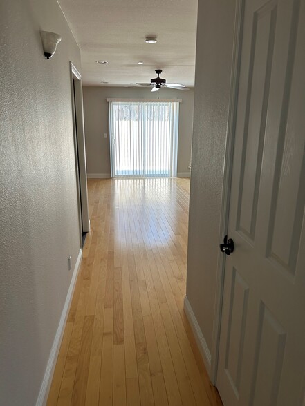 Entry hallway to living area - 980 La Costa Ct
