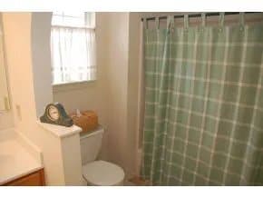 Building Photo - 2120 S Azalea Ln