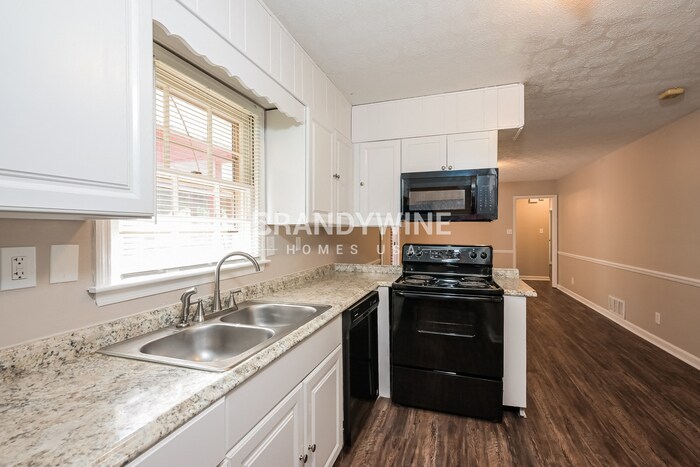 Building Photo - 5420 St Lo Ln