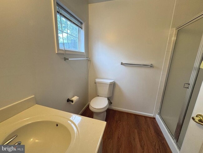 Building Photo - 108 Moore Dr