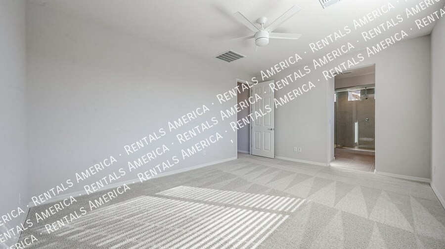 Building Photo - 17611 W Missouri Ave