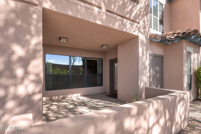 Building Photo - 20660 N 40th St