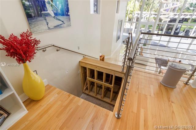 Building Photo - 8425 SW 58th St