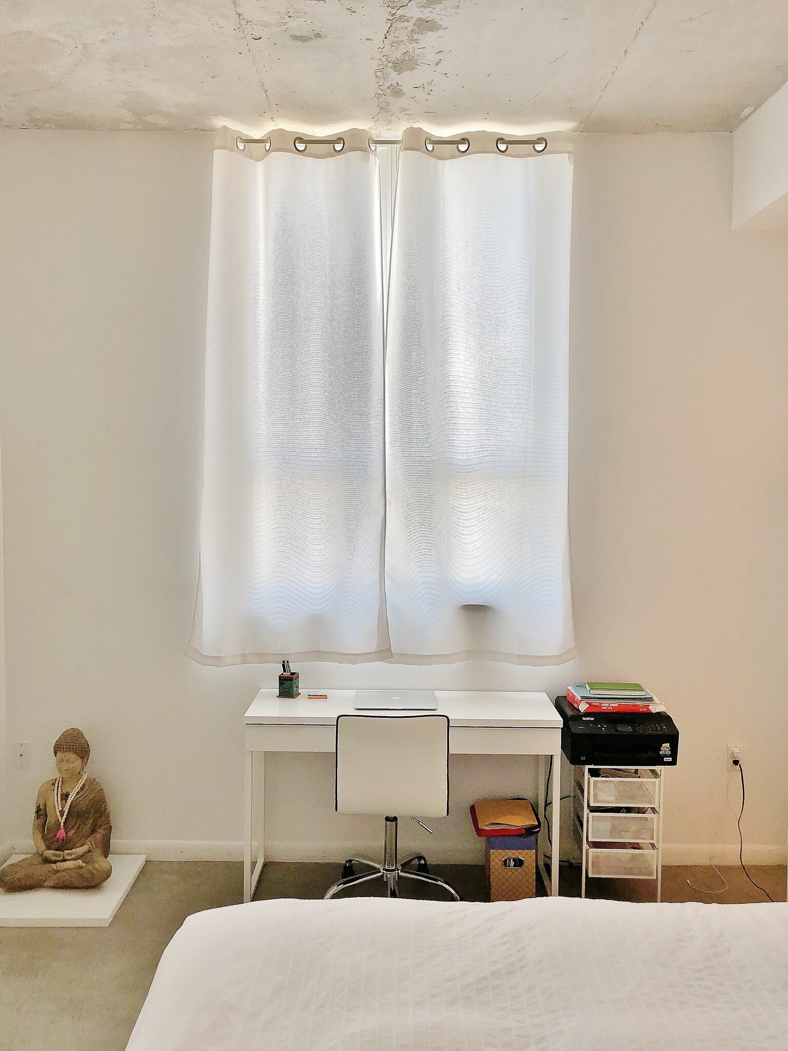 Are for an office desk with a view - 234 NE 3rd St